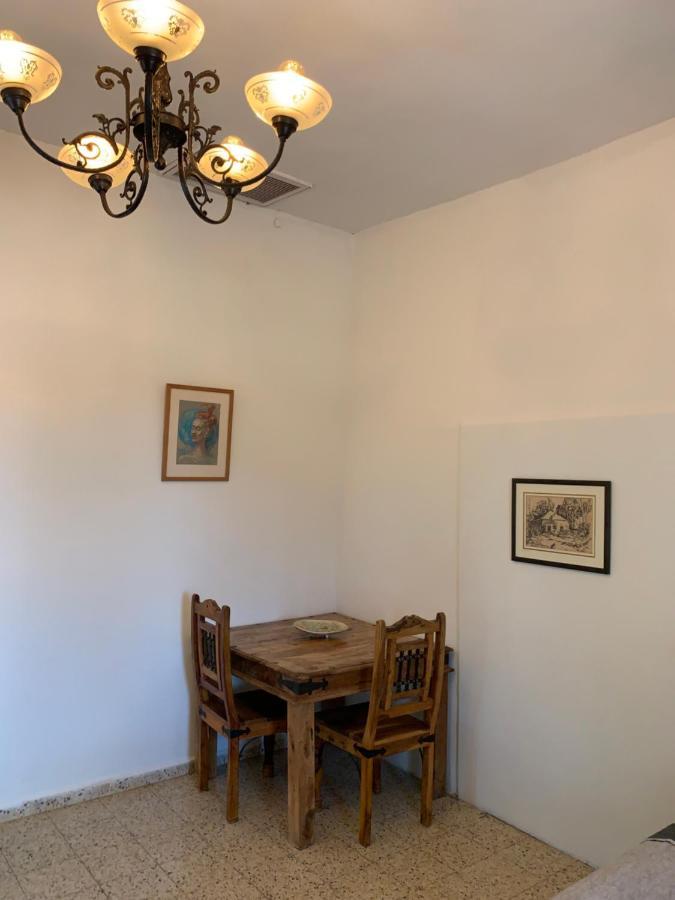 בית האבן העתיק מ-1885 עם מגונית פרטית בחצר Rosh Pinna Eksteriør bilde